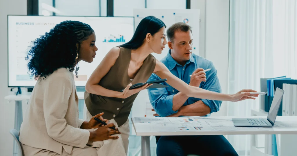 The 2025 Canadian Budget: An Essential Guide to Grants and Funding for Businesses